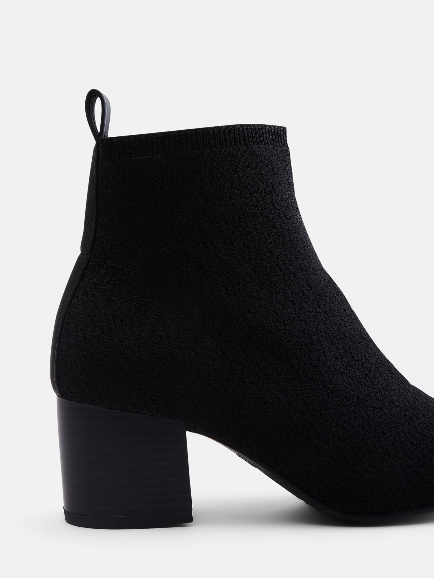 Time and Tru Women's Comfort Knit Block Heel Booties