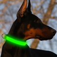 thumbnail image 2 of Collar para perro con luz LED que brilla y antipérdida, cinturón de seguridad nocturno, rosa, talla L, 2 of 5