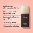 thumbnail image 2 of Crema hidratante con color ICONIC LONDON Super Smoother Light-Medium, 2 of 7