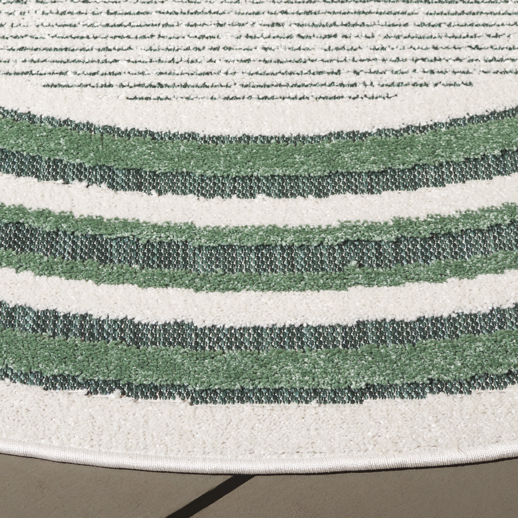 SAFAVIEH Cabana Rado Bordered Indoor/Outdoor Area Rug, Ivory/Green, 6'7" x 6'7" Round