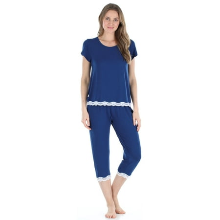 

bSoft Women s Sleepwear Bamboo Short Sleeve Top and Capri Pajama Set