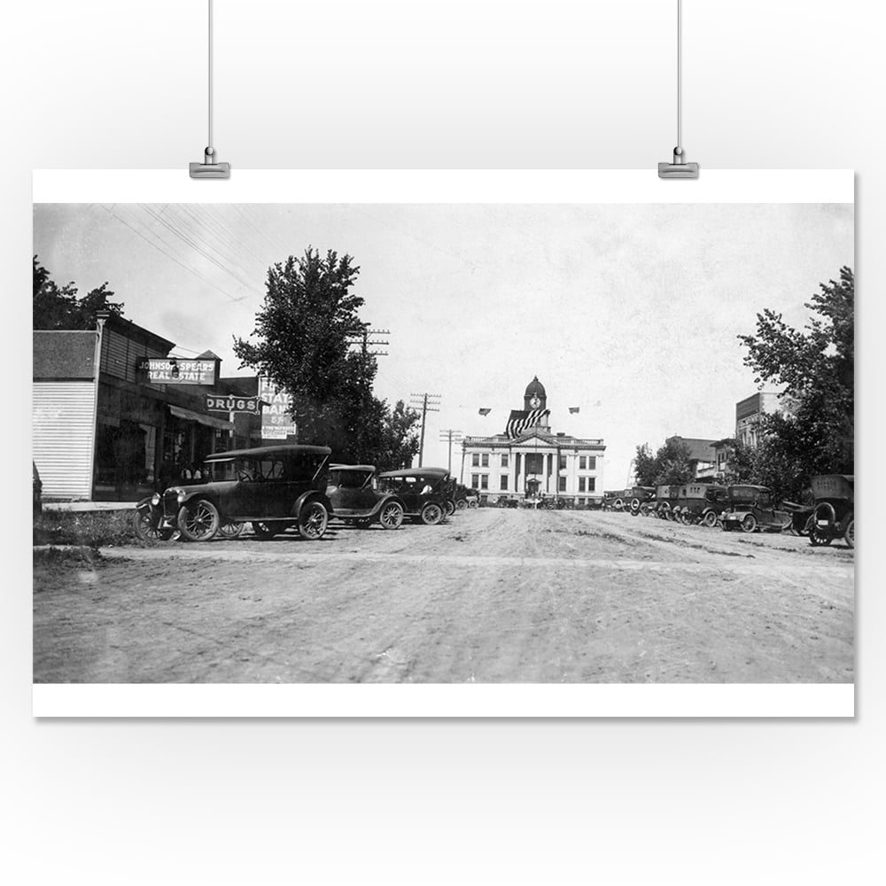 Onida, South Dakota Street View of City Hall (16x24 Giclee Gallery