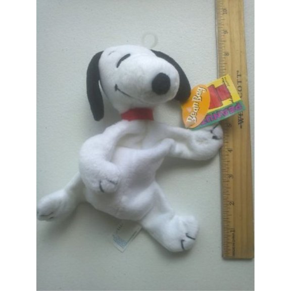 6" snoopy mini bean bag by applause