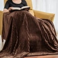 thumbnail image 3 of Manta Vessia, forro polar de franela, 300 g/m², 130 x 180 cm, color marrón, 3 of 7
