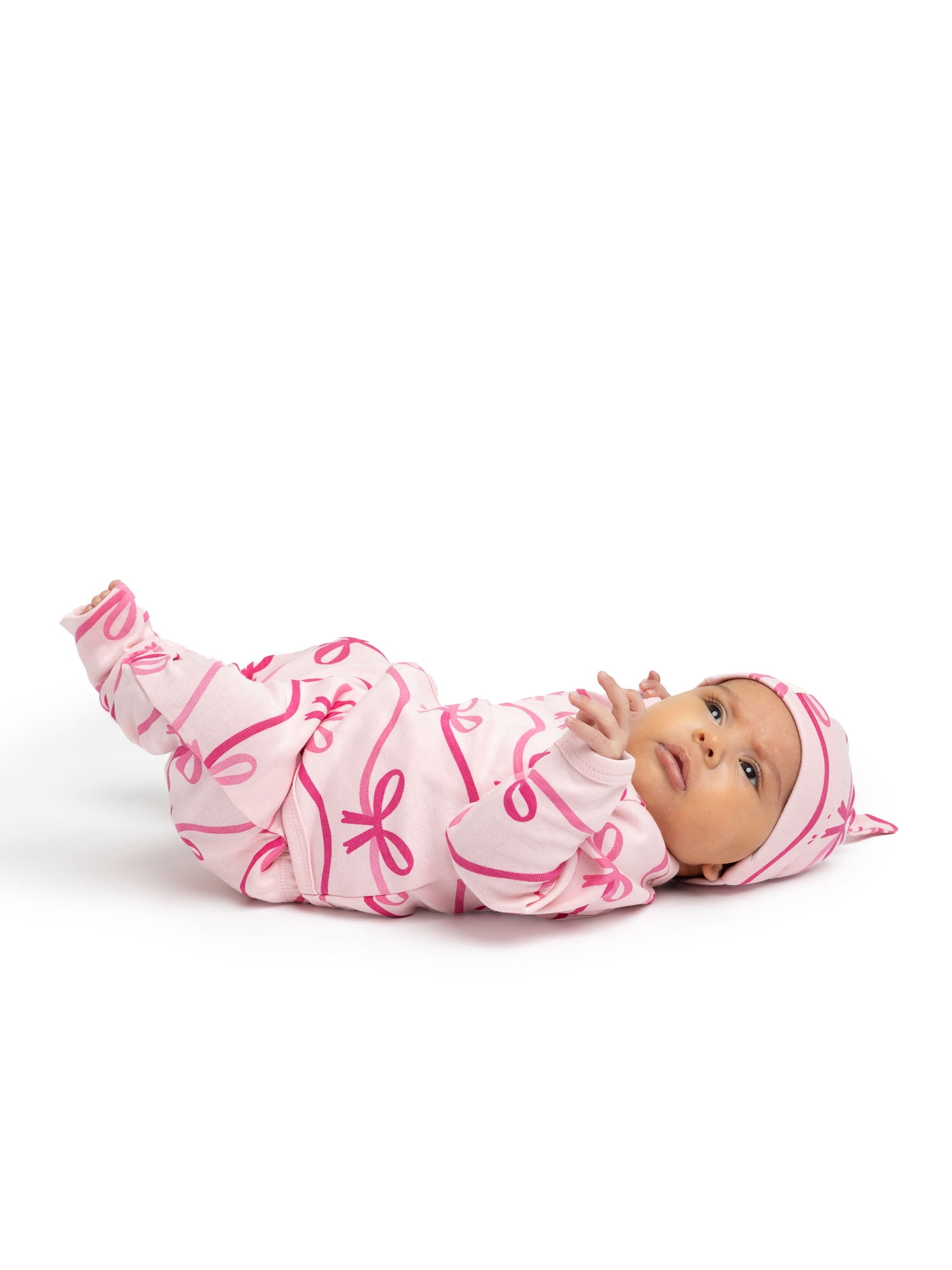 Paris Hilton x Monica + Andy Organic Cotton Baby 4 Piece Cuddle Box Gift Set, Sizes Preemie-0/3 Months