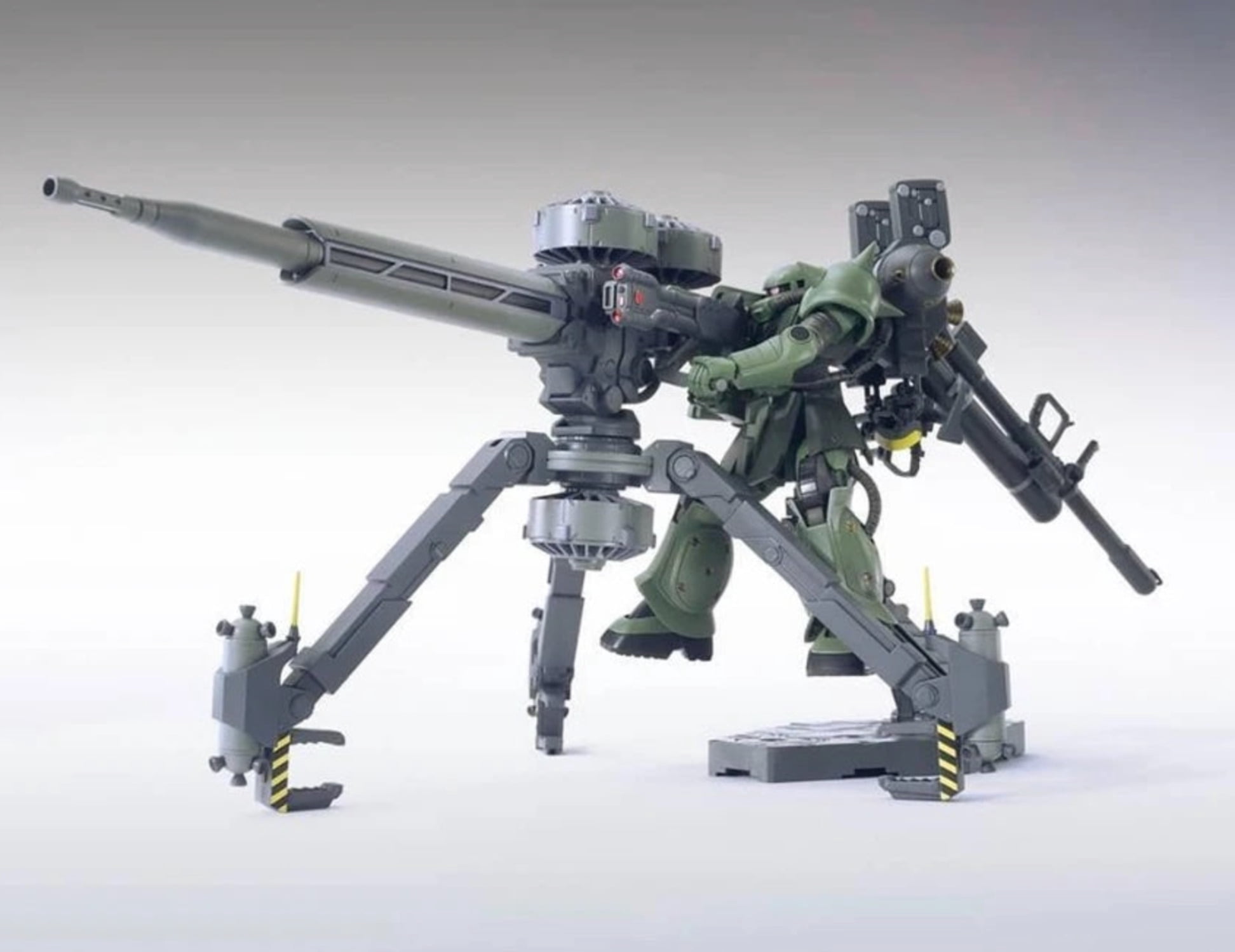 Bandai 2339747 1/44 HG MS-06 Zaku II + Big Gun Set (Anime Version) "Gundam Thunderbolt"