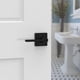 thumbnail image 2 of Manija de puerta interior de privacidad con cerradura, palanca de puerta para baño y recámara, cerradura reversible sin llave, color negro mate, con protección Microban, 2 of 9