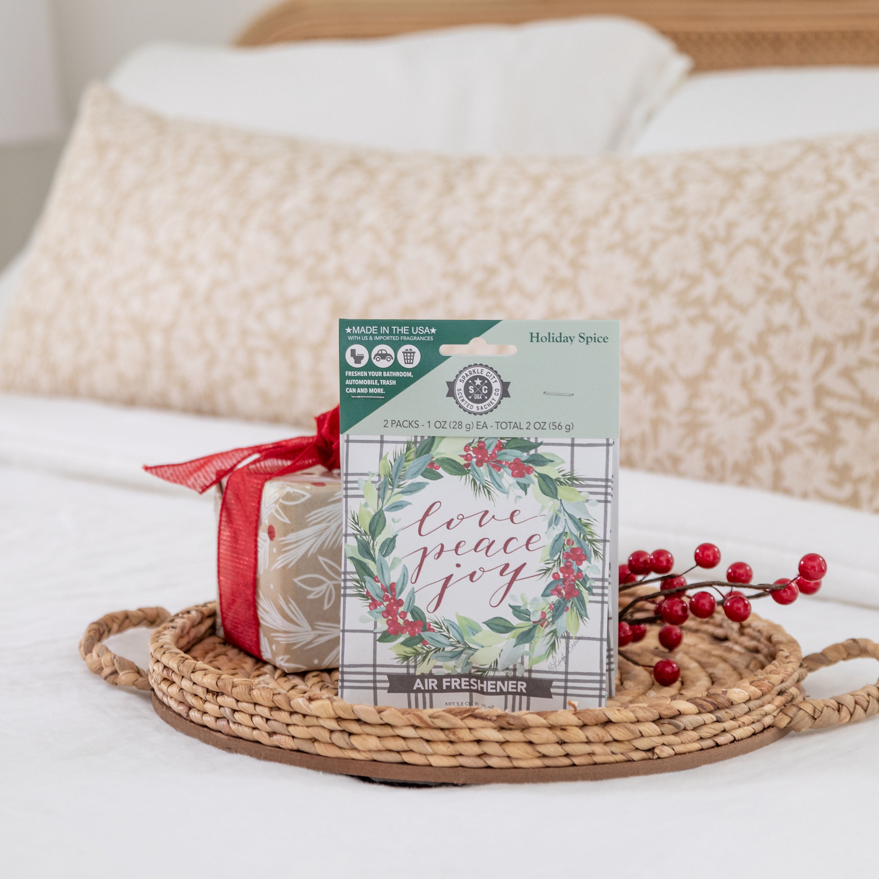 Sparkle City Scented Sachet 2 Pack, Love Peace Joy Wreath