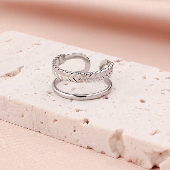 Titanium Steel Adjustable Openwork Ring Vintage Palace Style Geometric Ring For Women Fashion Jewelry Style Edition