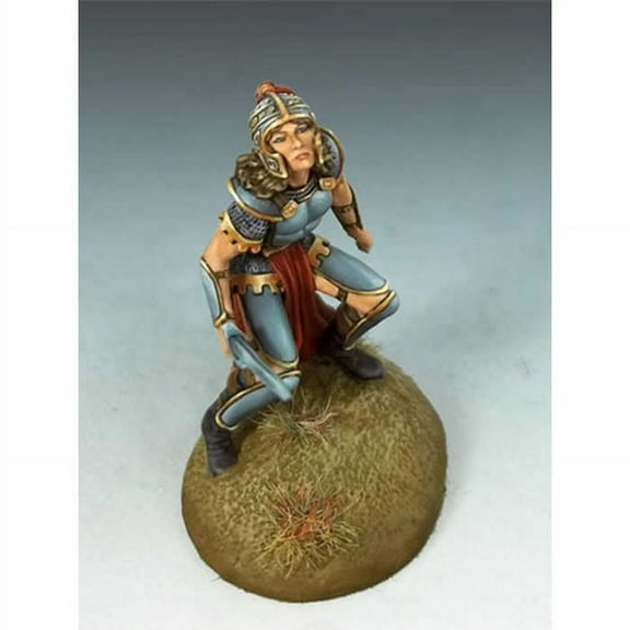 Crouching Female Warrior Miniature Elmore Masterwork Dark Sword Miniatures