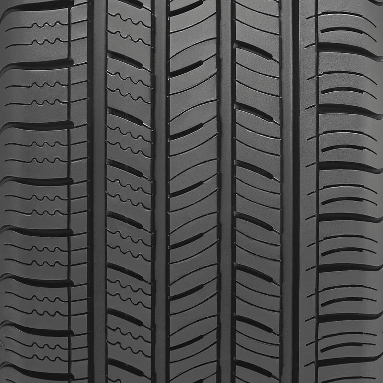 Kumho Solus TA11 All-Season Passenger Tire, 215/60R16 95T