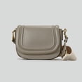 thumbnail image 1 of Bolso pequeño con solapa a la moda, bolsos de hombro con correa ancha de diseñador, bolso cruzado de cuero pu de lujo, monederos pequeños para teléfono de tendencia 2024, 1 of 5