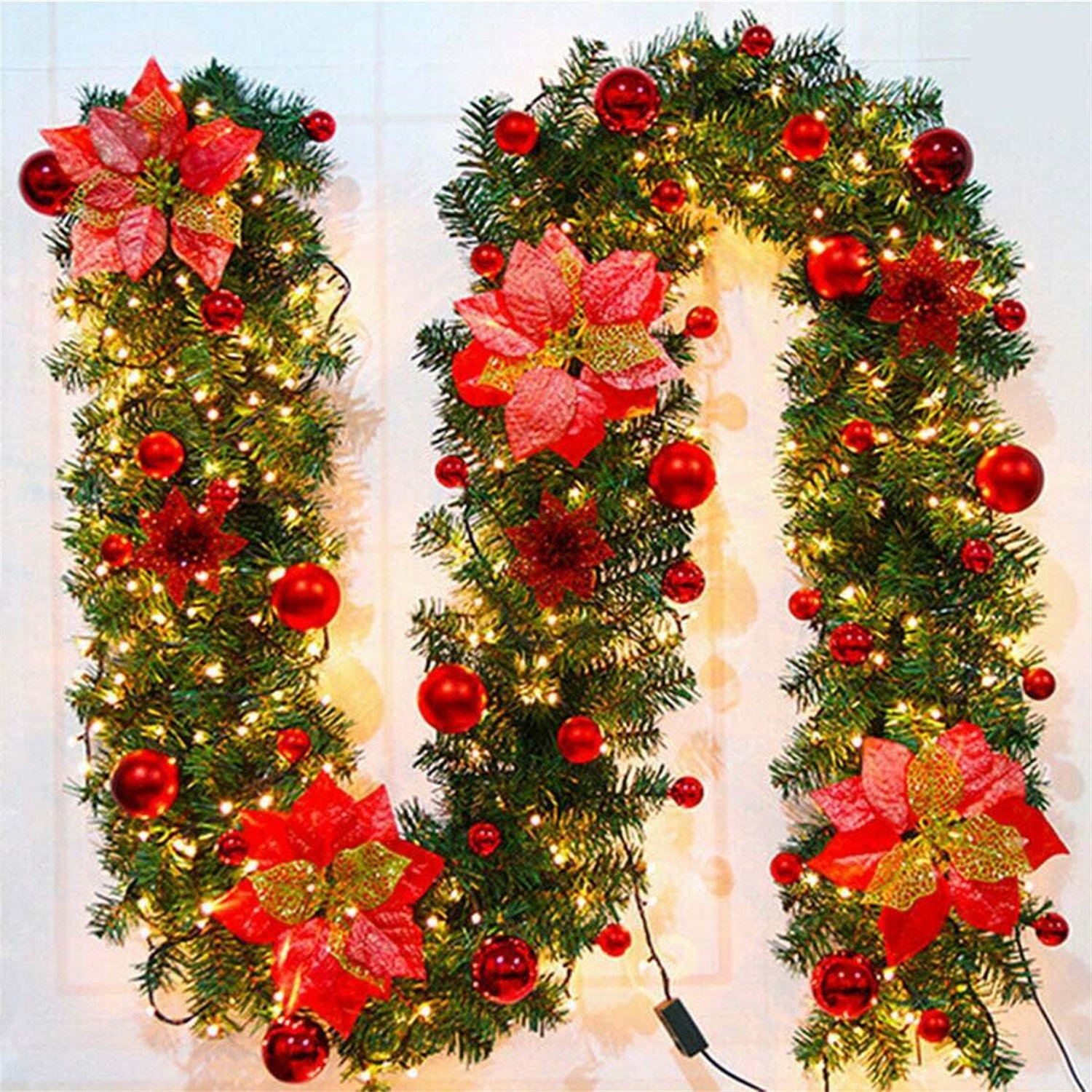 Pre-Lit Christmas Garland, Realistic Christmas Garland with 200 Tips, 9ft Christmas Rattan 