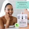 thumbnail image 2 of Crema hidratante Miracle Retinol Radha Beauty, 50 ml, 2,5% de retinol, 2 of 6