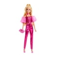thumbnail image 1 of Muñeca Mattel Barbie Deluxe Cabello Rubio y Conjunto Rosa Metálico, 1 of 6