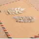 thumbnail image 3 of Broche popular de hoja de árbol de oro y plata para hombres y mujeres, broche para camisa, suéter, cuello, alfiler, 3 of 5