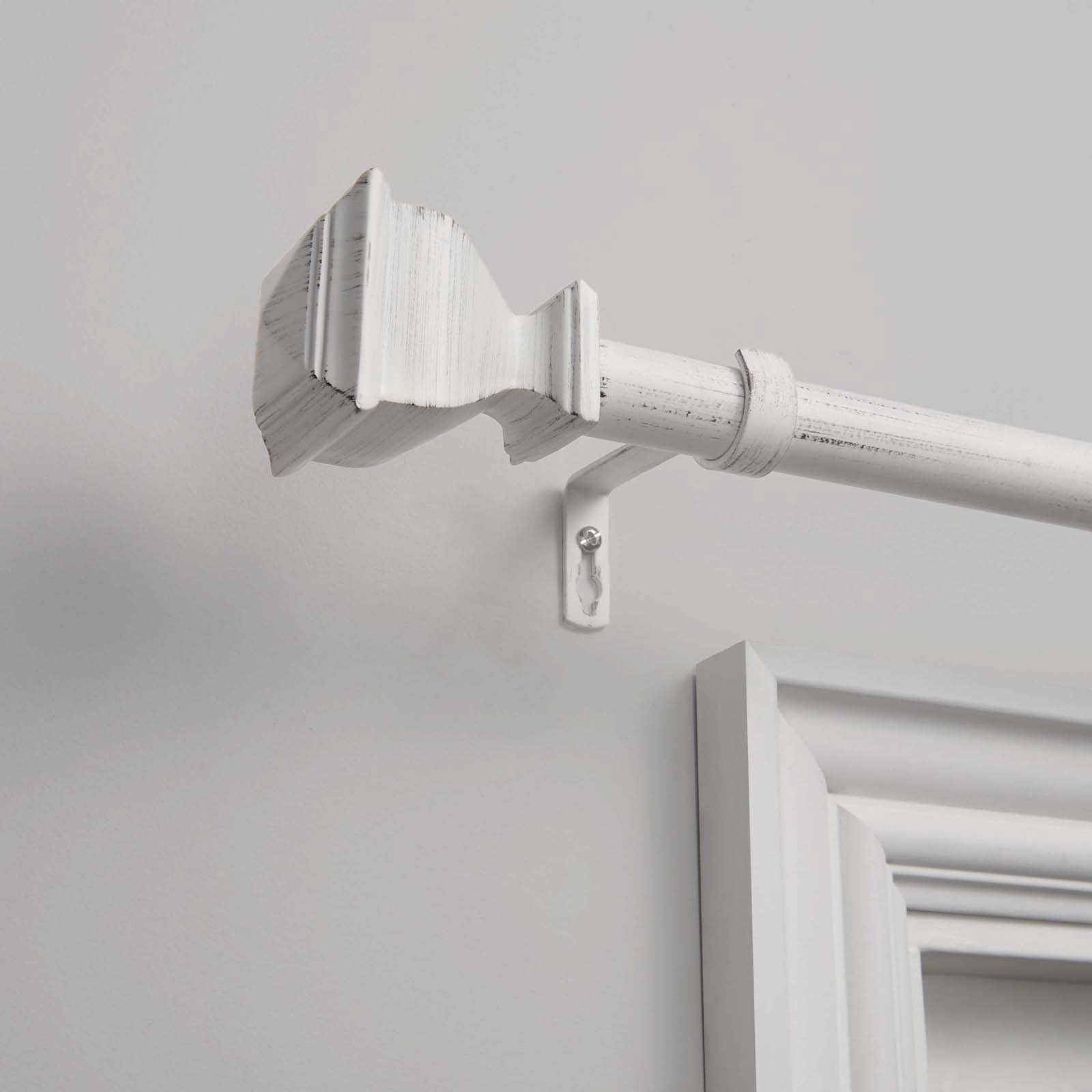 EXCLUSIVE HOME Napoleon 1" Curtain Rod and Finial Set, Matte Silver, Adjustable 84"-160"