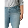 thumbnail image 4 of Levi Strauss Signature Women's and Women's Plus Mid Rise Bootcut Jeans, 30", 32” and 34" Inseams, Sizes 2-28, 4 of 6