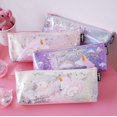thumbnail image 3 of Estuche para lápices con forma de corazón y alas de unicornio para niña, bonito y moderno bolso de cuero para papelería, bolso de almacenamiento fresco para mujer y estudiante, 3 of 6