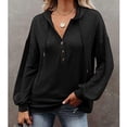 thumbnail image 2 of Blusa de mujer sencilla pero elegante, talla L, color negro, manga larga, cuello en V, capucha y botones, 2 of 6