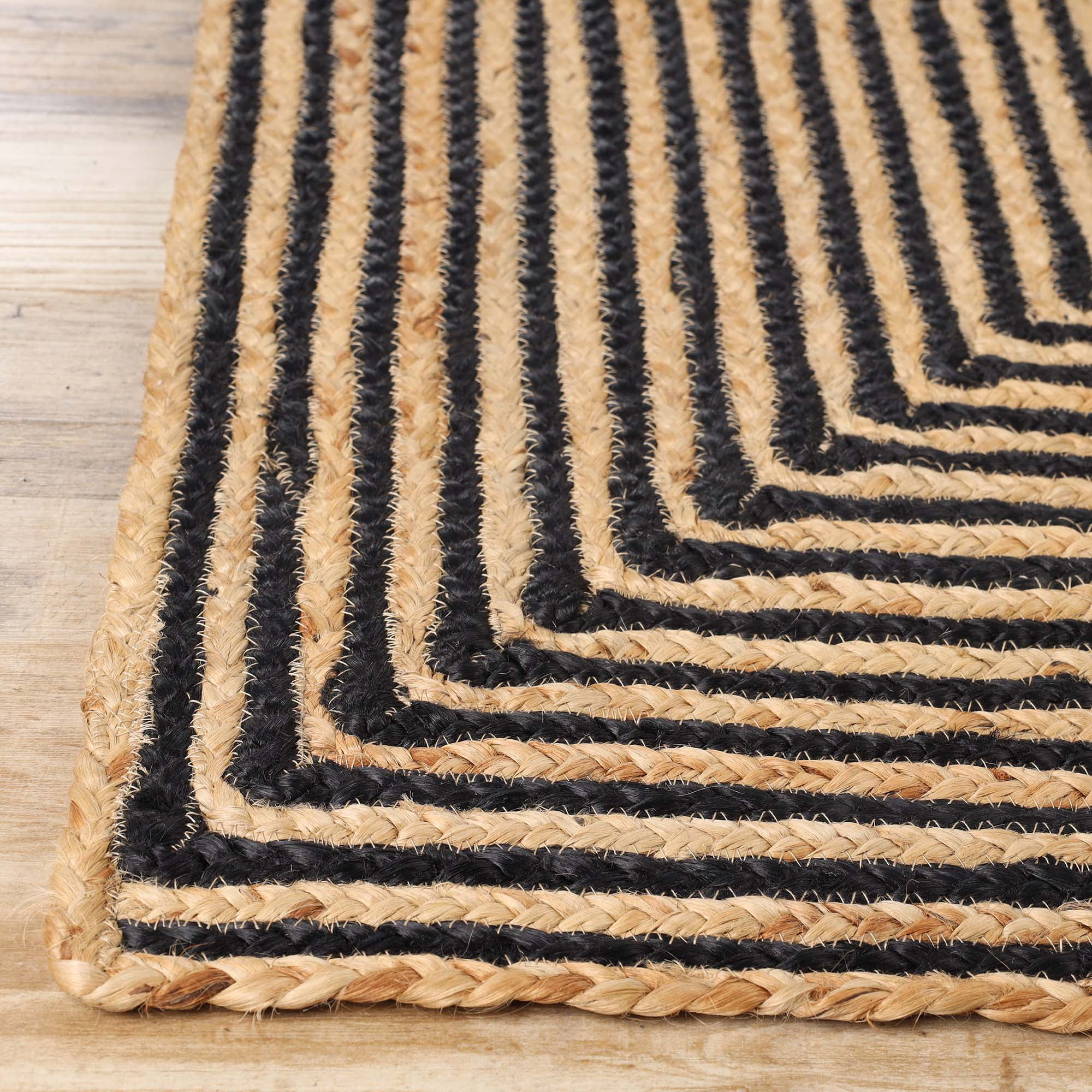 Superior Braided Jute Handwoven Indoor Outdoor Area Rug, 5' x 8', Black