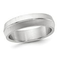 thumbnail image 1 of Bague Anneau pour Homme en Titane Poli et Texturé (6 mm), 1 of 4