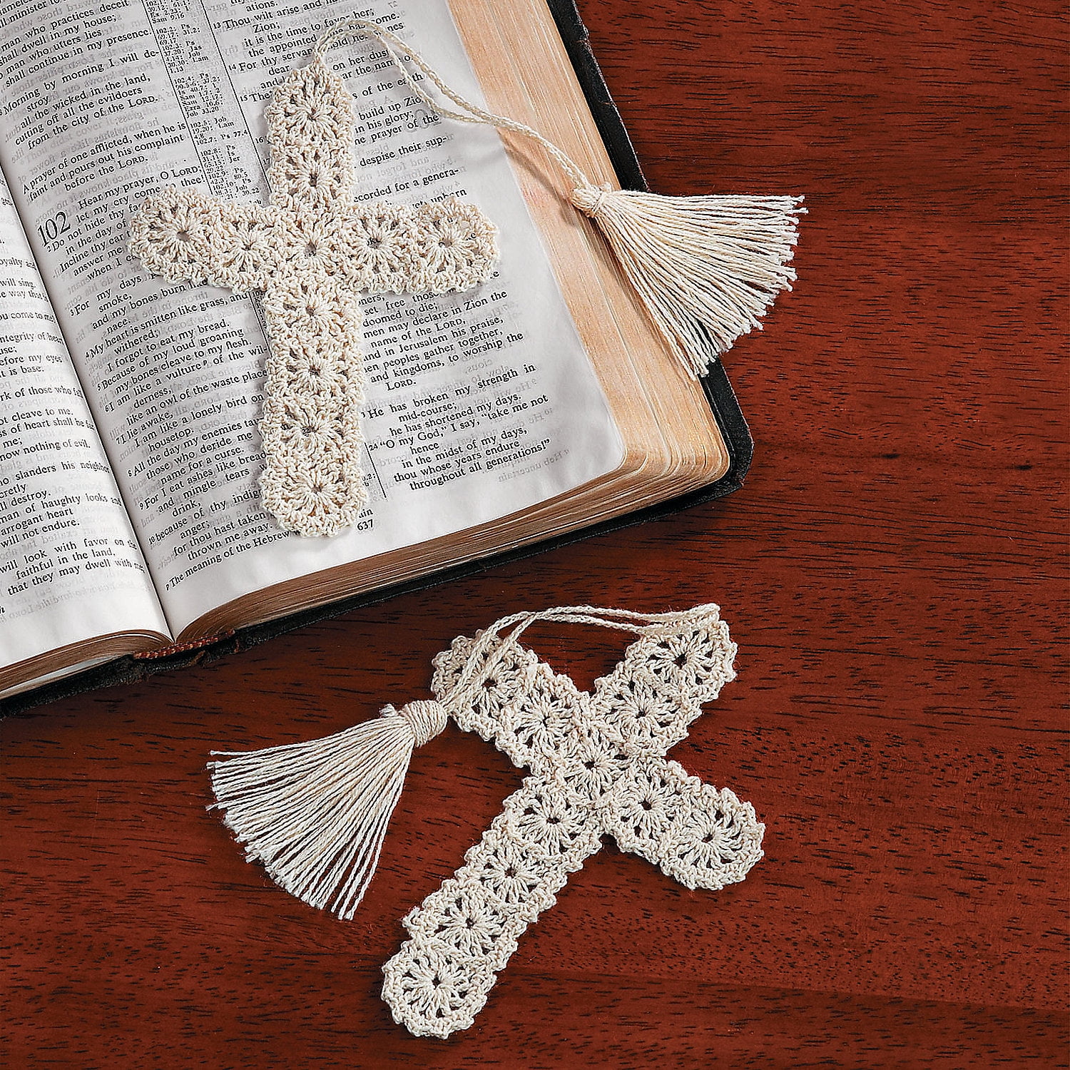 crochet-bookmark-cross-ajilbab-portal-crochet-cross-crochet