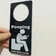 thumbnail image 5 of Por favor, no molestar signo divertido baño ocupado puerta colgante signo 6.69" X 3.15"，Funny manija de la puerta colgante，Funny Home Decoration，Valentine's Day Pascua Decoración, 5 of 6