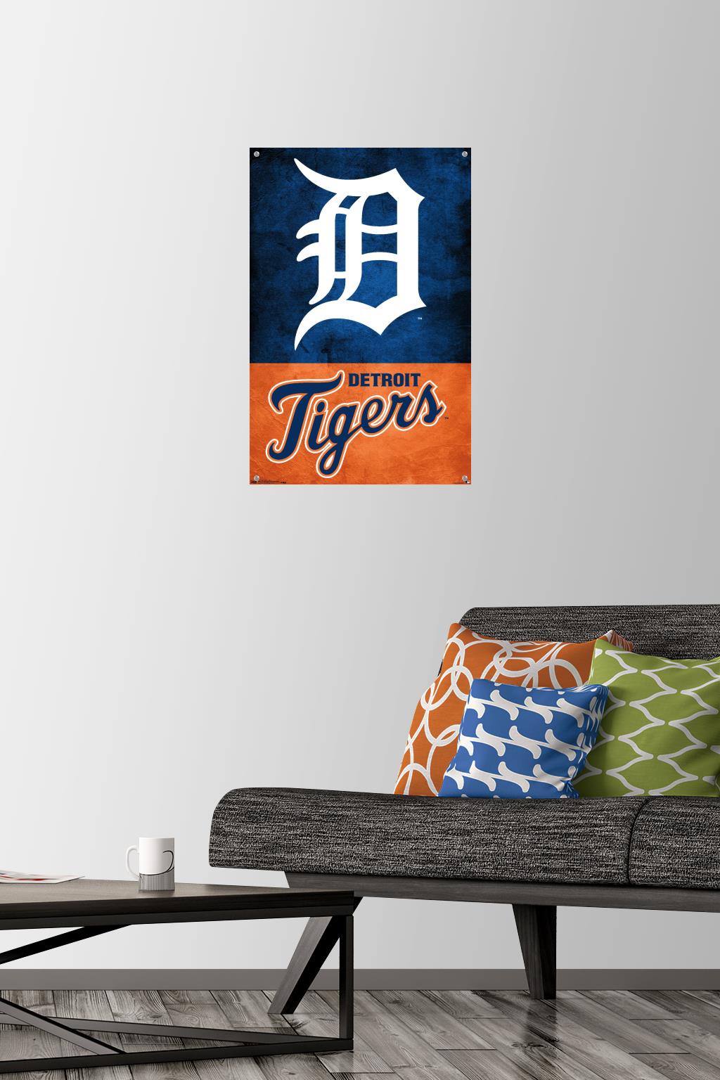 MLB Detroit Tigers - Logo 18 Wall Poster with Push Pins, 14.725" x 22.375"