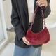 thumbnail image 4 of Bolso retro para mujer con cadena de acrílico y felpa para las axilas, Bolso informales (rojo vino), 4 of 5