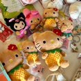 thumbnail image 3 of Sanrios-muñecos de peluche de Hello Kitty, llaveros rellenos de dibujos animados de Anime, My Melody Kuromi, juguetes de peluche, almohadas de colección hawaiana, regalo para niñas, 3 of 4