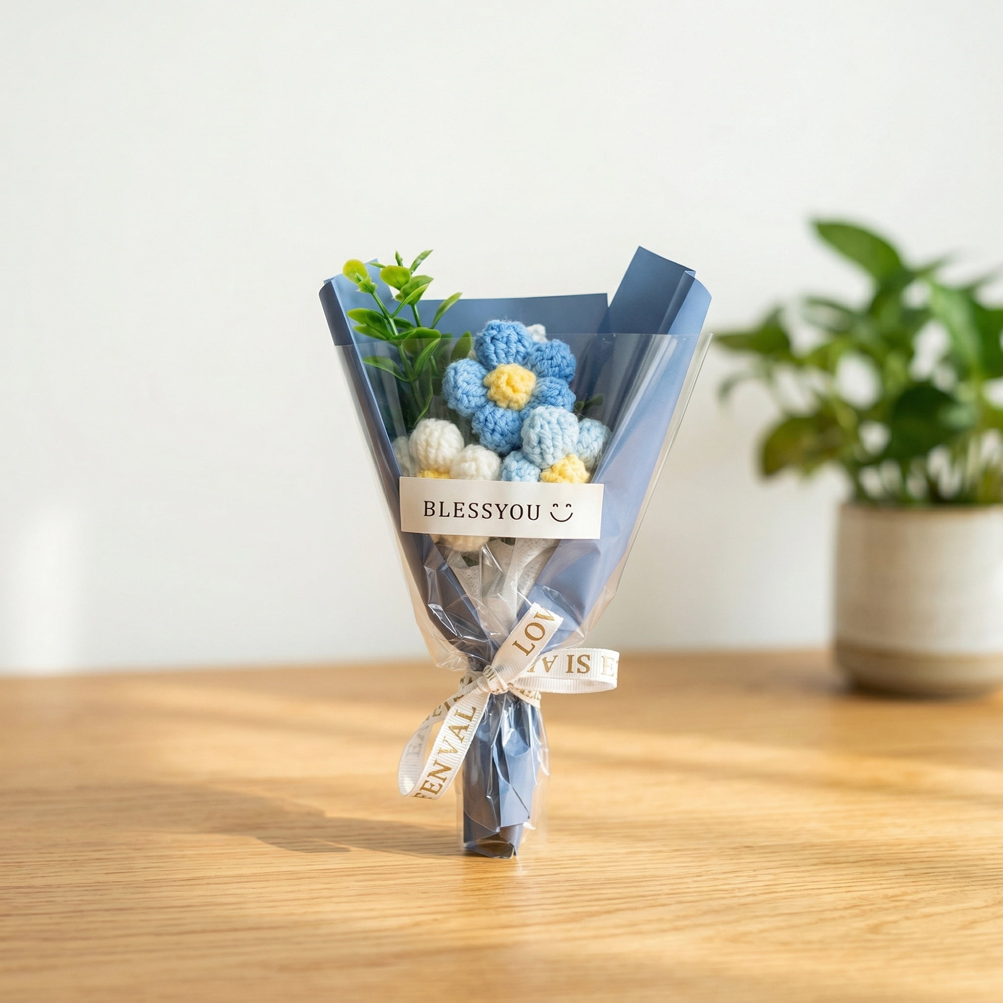 Unique Bargains 4Pcs Handmade Crochet Potted Flowers Knitted Bouquet Blue Red 5.9in