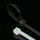 thumbnail image 2 of Brida de nailon para cables de plástico de color blanco y negro enrollada con cinta de 3 x 100 x 150 x 4 x 200 x 250 x 5 x 8, 2 of 5
