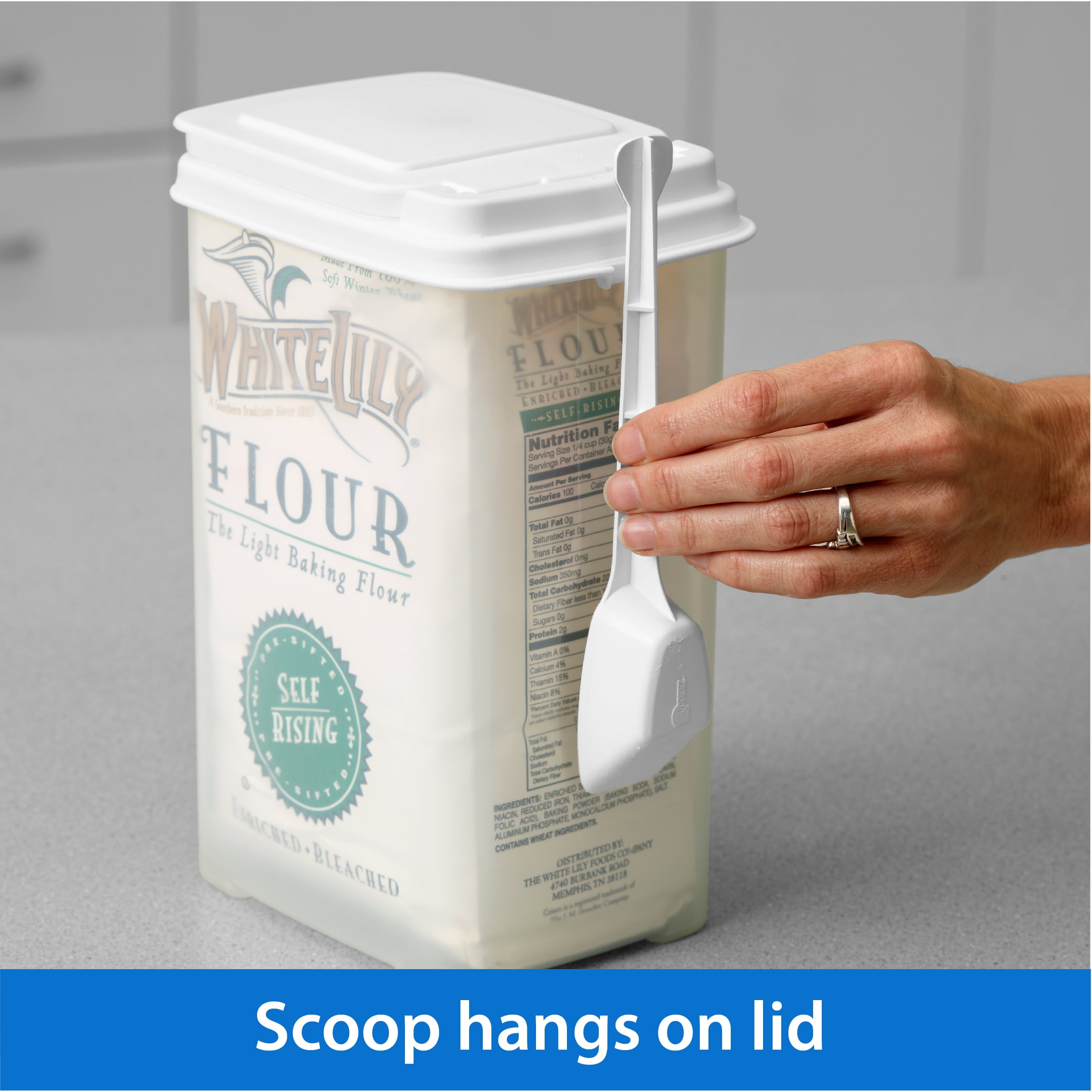 Buddeez 3.25 Quart Plastic Flour Containers with Scoops, Set of 2