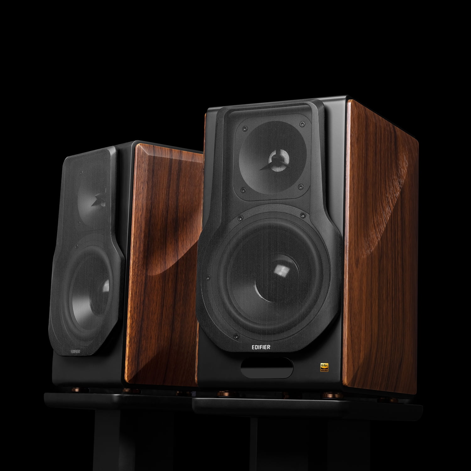 Edifier 256-Watt Continuous-Power Amplified Bluetooth Premium 2.0 Bookshelf Speaker System with Remote, S3000MKII, 2 Count, 4007682