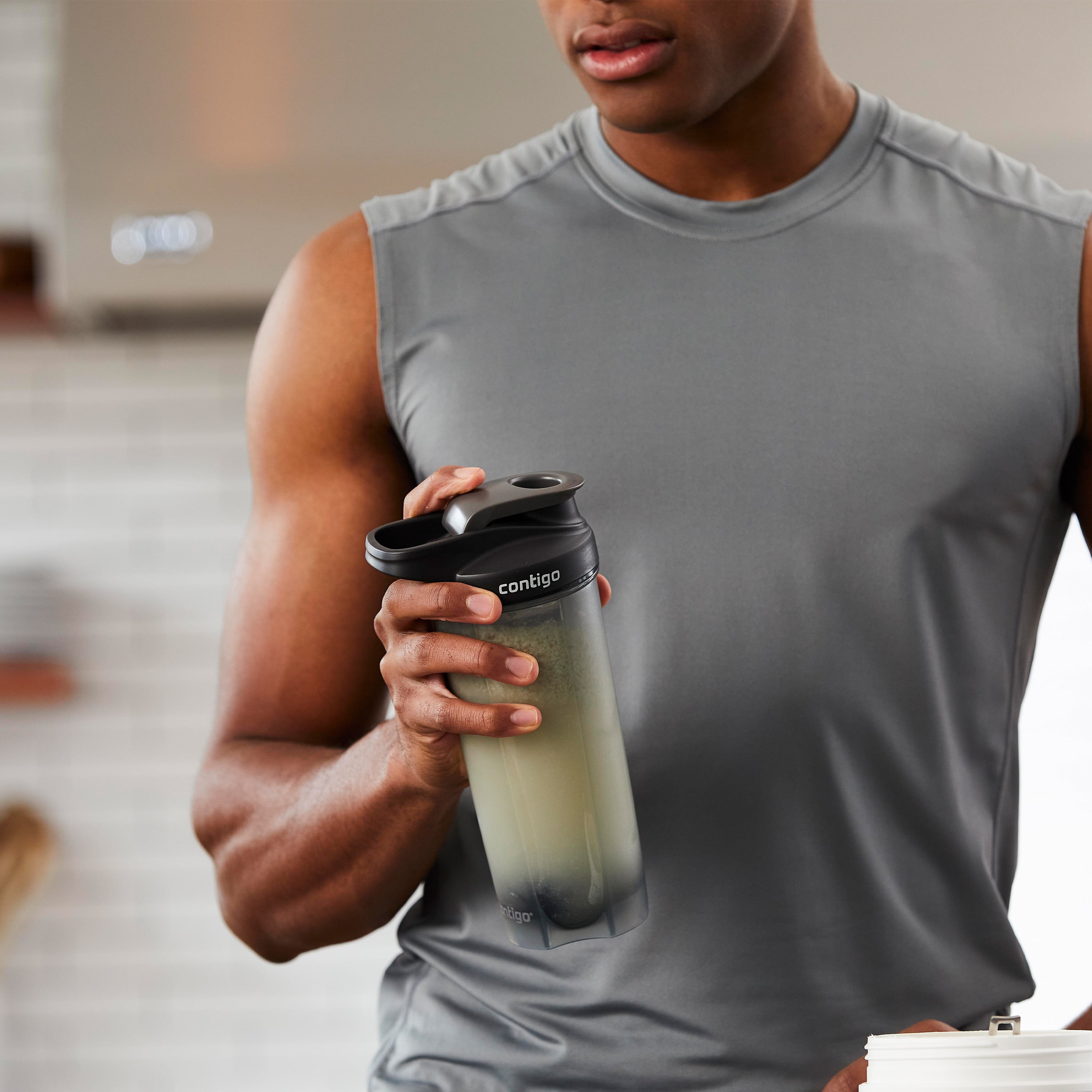Contigo Shake & Go Fit Shaker Bottle, 28 oz., Licorice and Sake