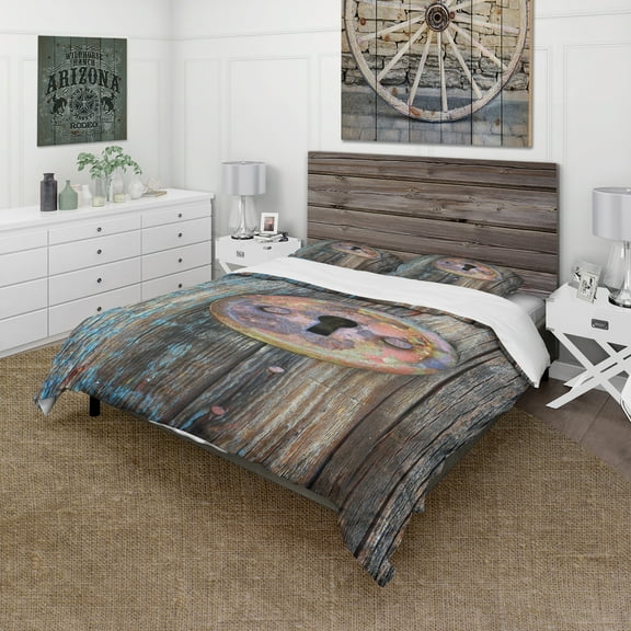 Designart 'Colorful Rusty Keyhole on Wooden Door' Vintage Duvet Cover Set