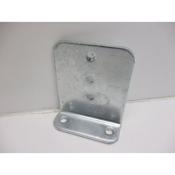(1) Vertical Pontoon Boat Trailer Bunk Bolster L Bracket / 5" by 6" Galvanized