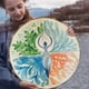 thumbnail image 4 of Tambor de mano con diseño de decoración de árbol de la vida de 10 pulgadas con baqueta, tambor de luna de alquimia chamán Instrumental, sanador de sonido, 4 of 4