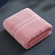 thumbnail image 1 of Zhuge Toalla de baño de satén de sarga, 3 piezas, multiusos: para baño, fitness, ducha, deportes, se adapta a diversas situaciones sin esfuerzo. 70 x 140 cm (rosa)., 1 of 5