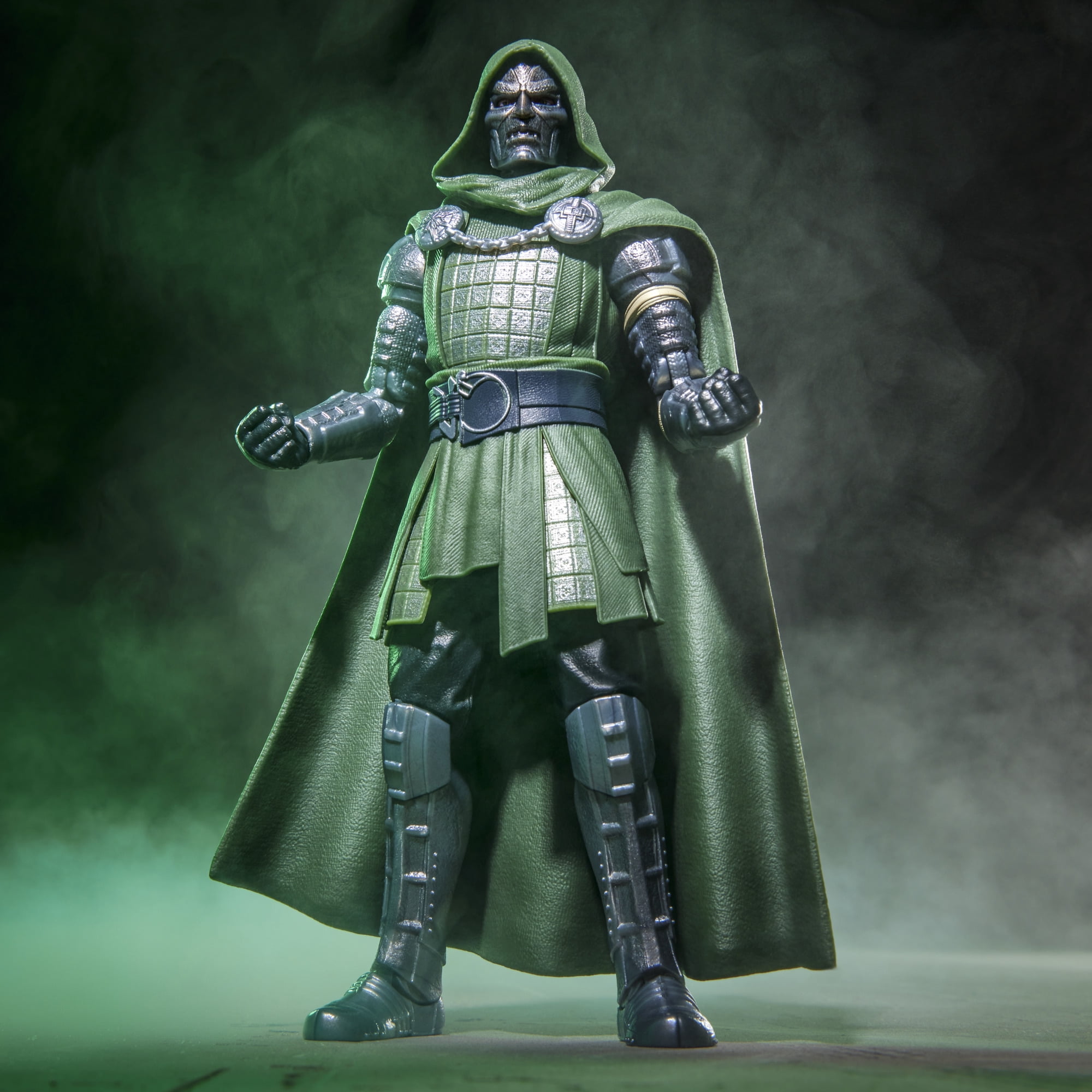 Marvel Legends Series Doctor Doom, Avengers: Doomsday 6" Action Figure
