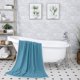 thumbnail image 3 of Toalla de baño de algodón | Grande 28 x 55 pulgadas | Suave y absorbente | Ligero y de secado rápido | Ideal para gimnasio, viajes, hotel, spa | 100% natural libre de químicos | Paquete individual, 3 of 5