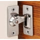 thumbnail image 1 of Cerradura de puerta de acero inoxidable en ángulo recto de 90 grados utilizada para vallas, puertas y ventanas de madera, puertas corredizas (plateado), 1 of 5