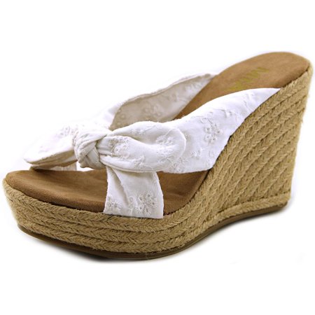 UPC 887696378473 product image for Mia Brenna Women US 8 White Wedge Sandal | upcitemdb.com