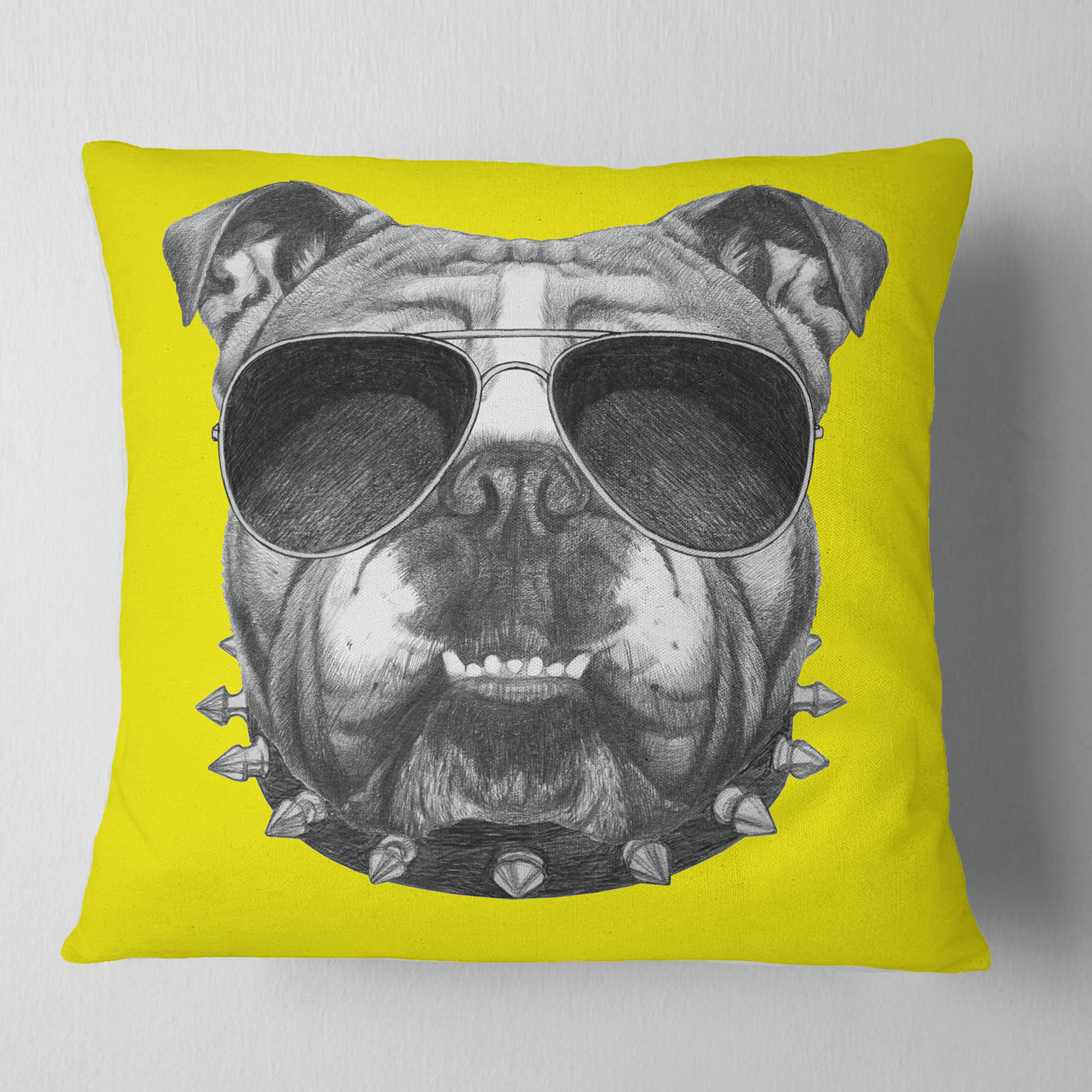 Designart Funny English Bulldog with Collar - Contemporary Animal Throw Pillow - 18x18