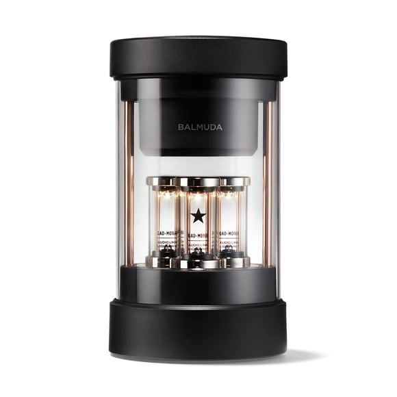 BALMUDA El Portavoz | Espectáculo de luces LED y sonido de cristal 3D | Altavoz Bluetooth portátil y recargable | 3 modos de luz (ritmo ambiental de vela) | USB-C | 7 horas de reproducción para concie