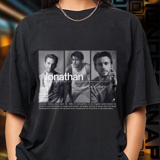 Édition Limitée T-shirt, Chandail en Molleton et Chandail à Capuchon Jonathan Bailey, Fan Merch Exclusif pour Femmes - comme sur l'Image - m