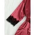 thumbnail image 3 of Pyjama pour Femmes 4 Pcs avec Garniture en Dentelle Florale, Ensemble de Pyjama en Satin avec Robe Rouge Vin 4 Pcs TTG, 3 of 7