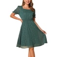 thumbnail image 1 of Vestido de Cuello Cuadrado INSPIRE CHIC para Mujeres con Estrellas Metálicas, Manga Corta, Corte A, Cintura Elástica, Midi, Color Verde Oscuro, 1 of 6