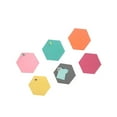 thumbnail image 2 of Tablero de mensajes hexagonal adhesivo de fieltro negro, 6 unidades, con 10 clavos de corcho para decoración de pared del hogar y el dormitorio., 2 of 7